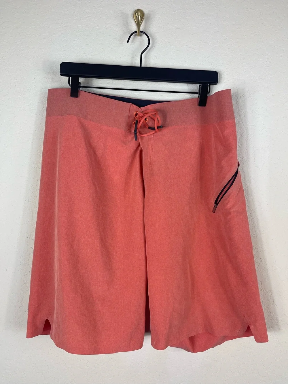 Lululemon Current State Swim Board Shorts Orange Size 38